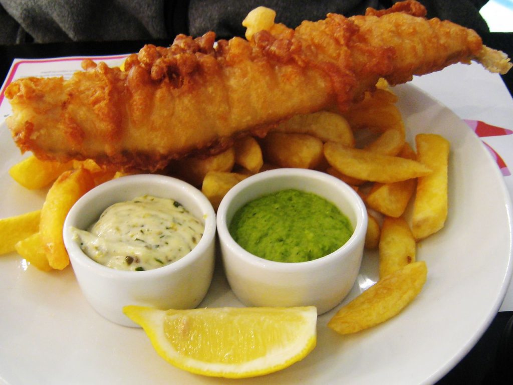 Food and Drink In London: Fish & Chips with mushy peas